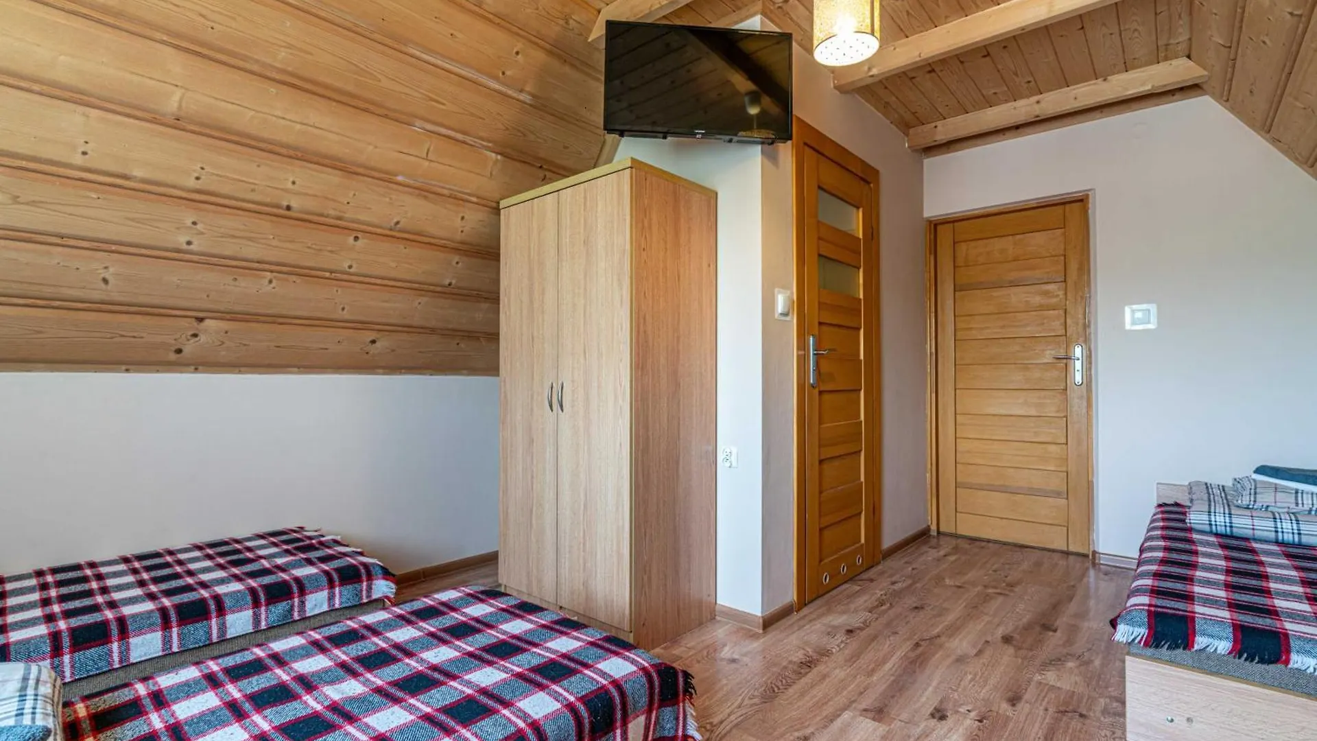 Willa Tatra House Zakopane 0*,  Polonya